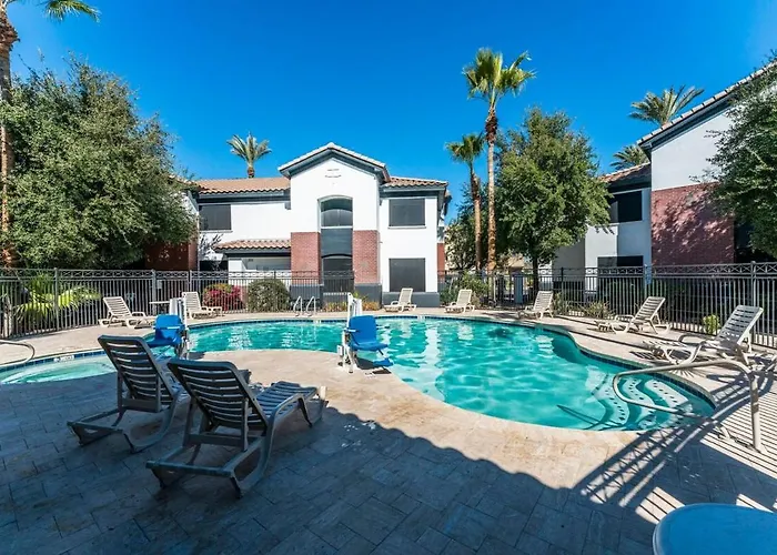 Chandler Promo 1Bd 1Ba